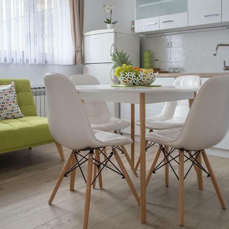 Apartment Vir Karlovac Ngoại thất bức ảnh