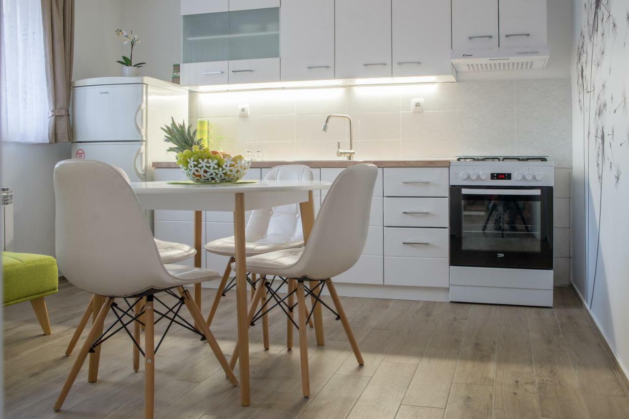 Apartment Vir Karlovac Ngoại thất bức ảnh